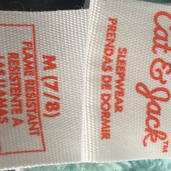 Kids Unicorn Robe - Picture 4 of 5